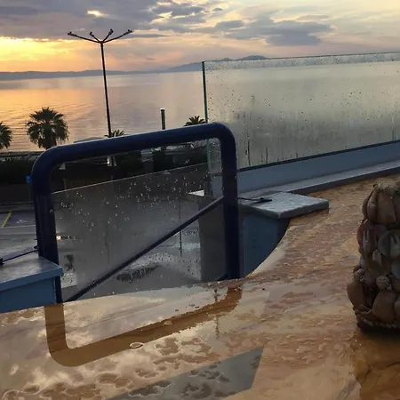 Rooftop Loft With Jacuzzi *