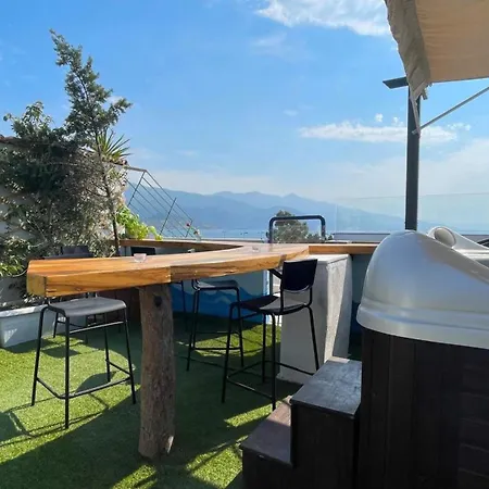 Rooftop Loft With Jacuzzi Apartment *